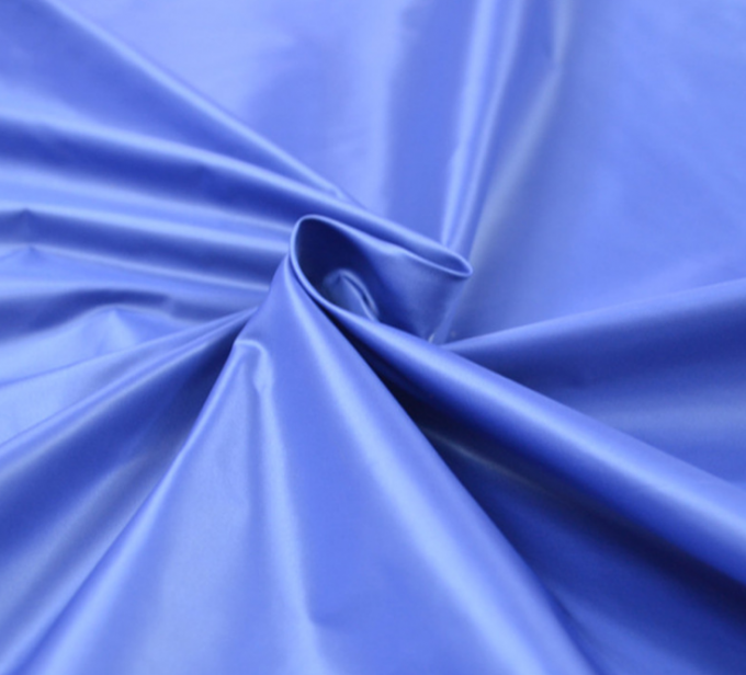 40 * 40D Plain Dyed PA Coating Fabric 320T Poly Taffet Smooth Surface Waterproof